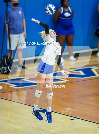 Thumbnail 3 in Marcus @ Plano West photogallery.