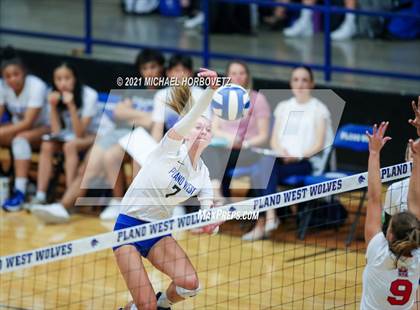 Thumbnail 2 in Marcus @ Plano West photogallery.