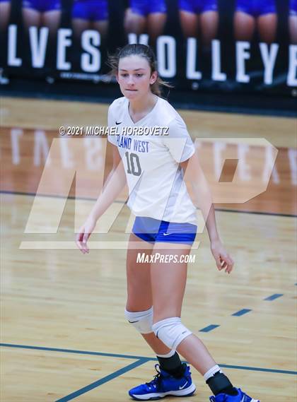 Thumbnail 3 in Marcus @ Plano West photogallery.