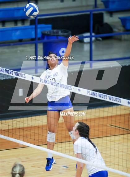 Thumbnail 3 in Marcus @ Plano West photogallery.