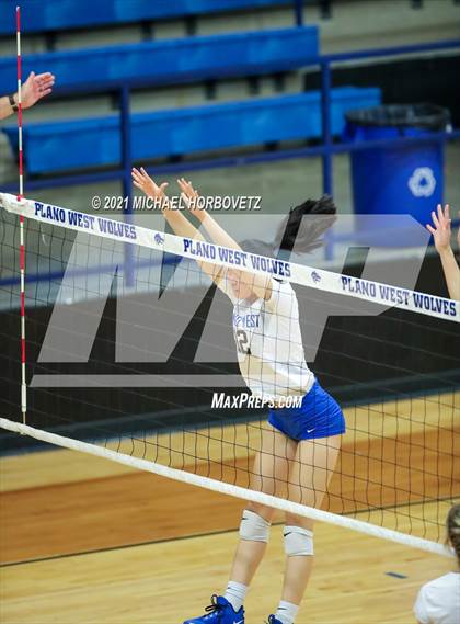 Thumbnail 3 in Marcus @ Plano West photogallery.