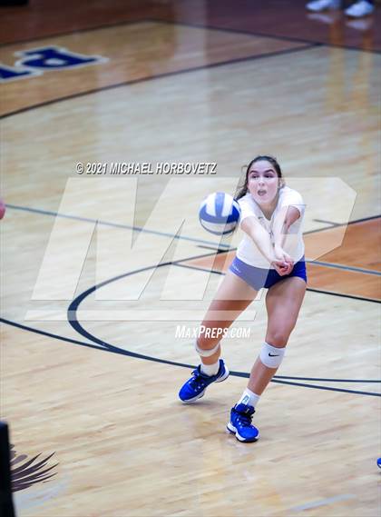 Thumbnail 3 in Marcus @ Plano West photogallery.