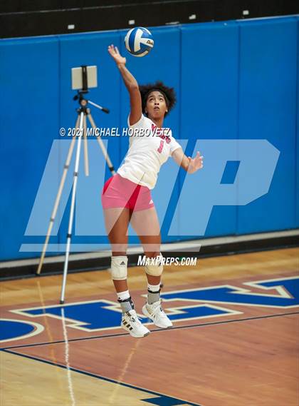 Thumbnail 2 in Marcus @ Plano West photogallery.