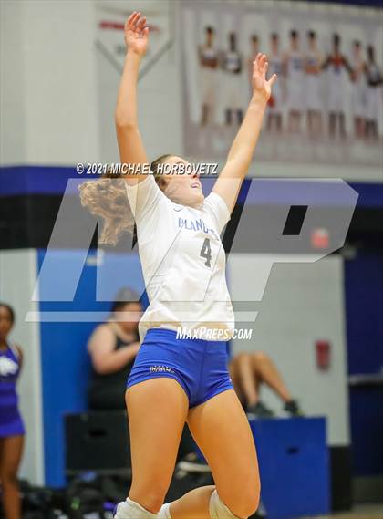 Thumbnail 2 in Marcus @ Plano West photogallery.
