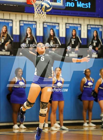 Thumbnail 2 in Marcus @ Plano West photogallery.