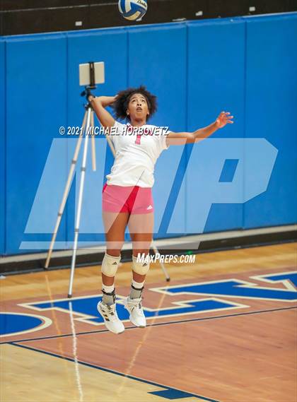 Thumbnail 1 in Marcus @ Plano West photogallery.