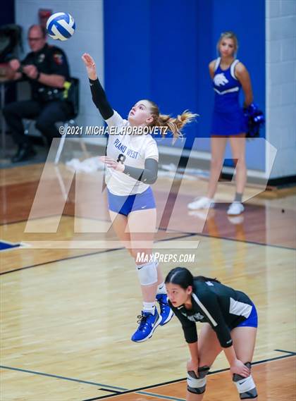 Thumbnail 1 in Marcus @ Plano West photogallery.