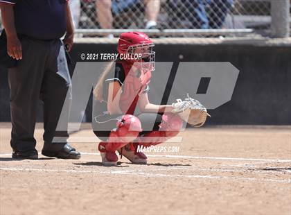 Thumbnail 1 in Bingham vs. Riverton (UHSAA 6A Final) photogallery.