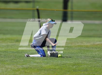 Thumbnail 2 in Bingham vs. Riverton (UHSAA 6A Final) photogallery.
