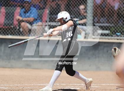 Thumbnail 3 in Bingham vs. Riverton (UHSAA 6A Final) photogallery.