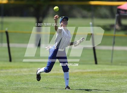 Thumbnail 3 in Bingham vs. Riverton (UHSAA 6A Final) photogallery.