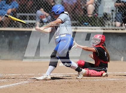 Thumbnail 1 in Bingham vs. Riverton (UHSAA 6A Final) photogallery.