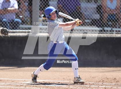 Thumbnail 3 in Bingham vs. Riverton (UHSAA 6A Final) photogallery.