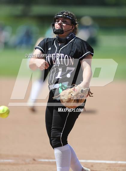 Thumbnail 2 in Bingham vs. Riverton (UHSAA 6A Final) photogallery.