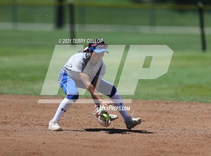 Thumbnail 1 in Bingham vs. Riverton (UHSAA 6A Final) photogallery.