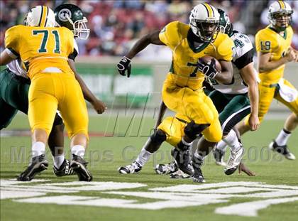 Thumbnail 1 in Trinity vs. St. Xavier photogallery.