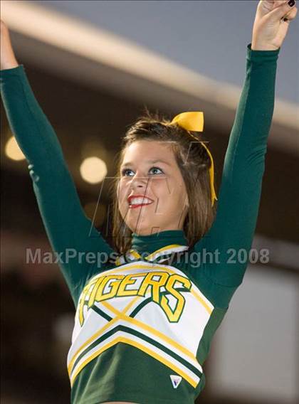Thumbnail 2 in Trinity vs. St. Xavier photogallery.
