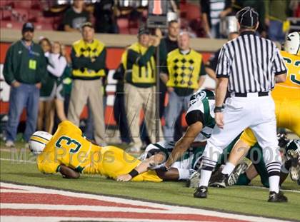 Thumbnail 3 in Trinity vs. St. Xavier photogallery.