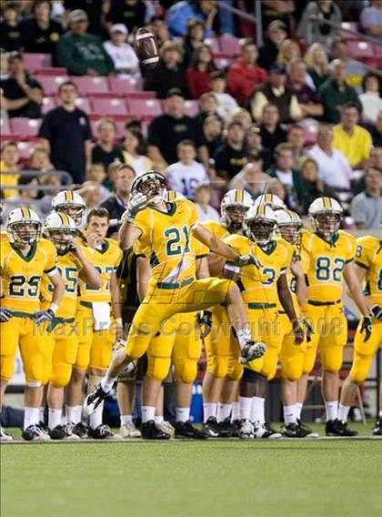 Thumbnail 3 in Trinity vs. St. Xavier photogallery.