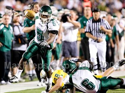 Thumbnail 3 in Trinity vs. St. Xavier photogallery.