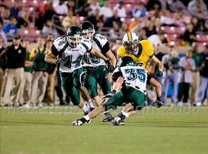 Thumbnail 3 in Trinity vs. St. Xavier photogallery.
