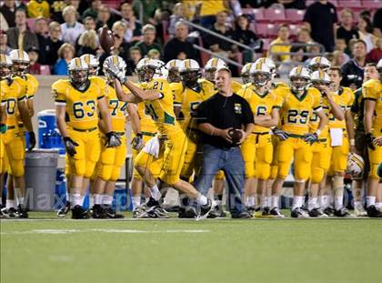 Thumbnail 1 in Trinity vs. St. Xavier photogallery.