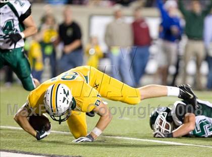Thumbnail 1 in Trinity vs. St. Xavier photogallery.