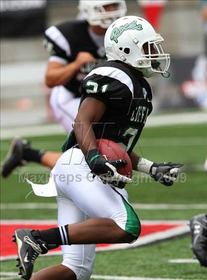 Thumbnail 3 in Olentangy Liberty vs. Coffman (Kirk Herbstreit Varsity Football Series) photogallery.