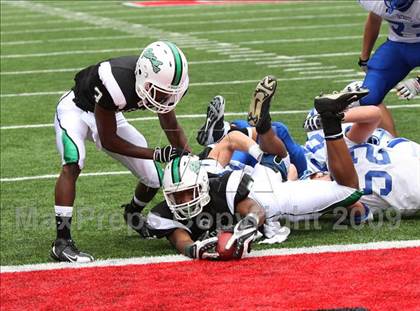 Thumbnail 3 in Olentangy Liberty vs. Coffman (Kirk Herbstreit Varsity Football Series) photogallery.
