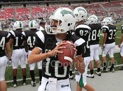 Thumbnail 1 in Olentangy Liberty vs. Coffman (Kirk Herbstreit Varsity Football Series) photogallery.