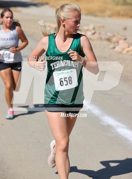 Thumbnail 2 in Bakersfield Invitational (Bakersfield College) photogallery.