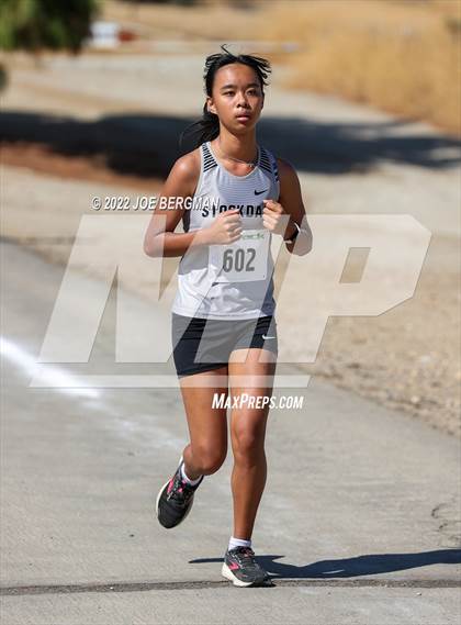 Thumbnail 2 in Bakersfield Invitational (Bakersfield College) photogallery.
