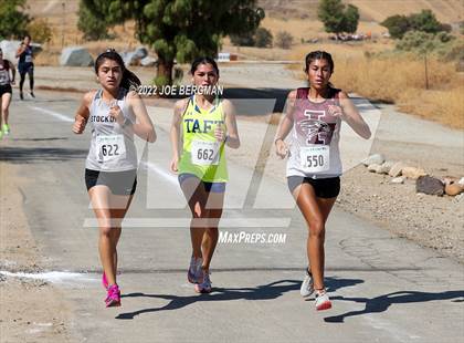 Thumbnail 1 in Bakersfield Invitational (Bakersfield College) photogallery.