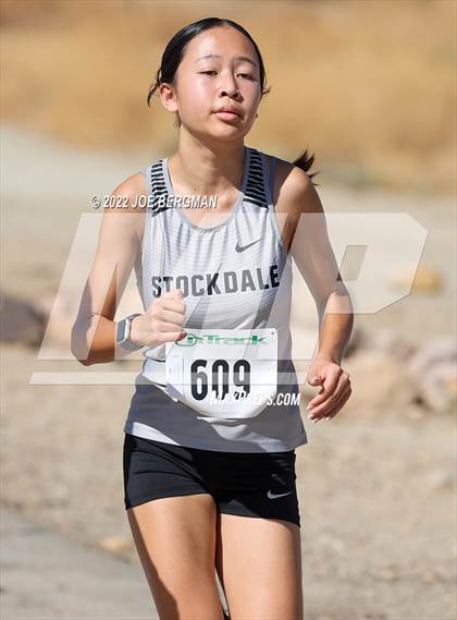 Thumbnail 2 in Bakersfield Invitational (Bakersfield College) photogallery.