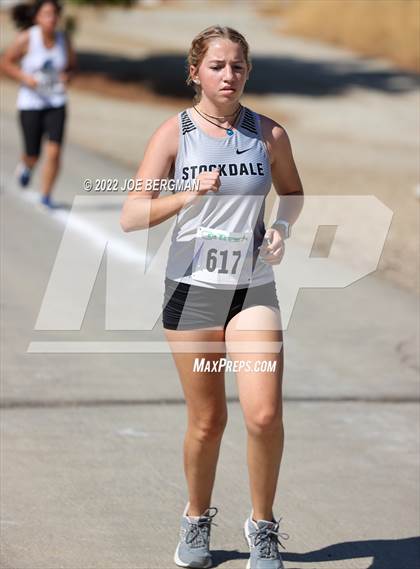 Thumbnail 3 in Bakersfield Invitational (Bakersfield College) photogallery.