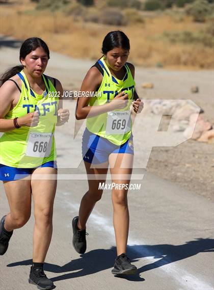 Thumbnail 1 in Bakersfield Invitational (Bakersfield College) photogallery.