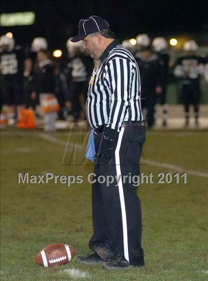 Thumbnail 2 in West Haven @ Xavier (CIAC Class LL Quarterfinal) photogallery.