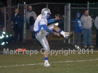 Thumbnail 3 in West Haven @ Xavier (CIAC Class LL Quarterfinal) photogallery.