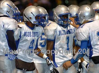 Thumbnail 1 in West Haven @ Xavier (CIAC Class LL Quarterfinal) photogallery.