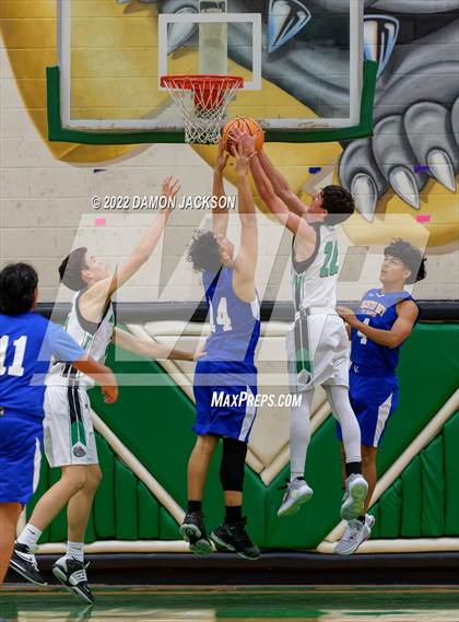 Thumbnail 3 in Virgin Valley vs Cristo Rey (2A 3A Challenge) photogallery.