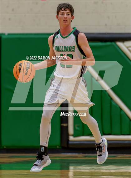 Thumbnail 1 in Virgin Valley vs Cristo Rey (2A 3A Challenge) photogallery.