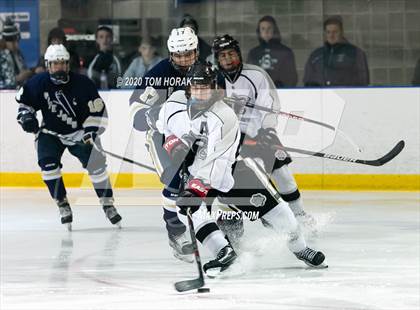 Thumbnail 3 in Pope John XXIII vs Bridgewater-Raritan (Protec Ponds Ice Center) photogallery.