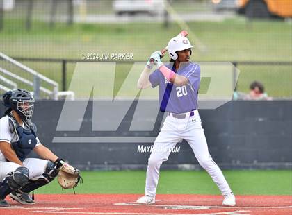 Thumbnail 2 in Glenn vs. Elgin (LISD Tournament) photogallery.