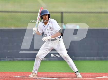 Thumbnail 2 in Glenn vs. Elgin (LISD Tournament) photogallery.