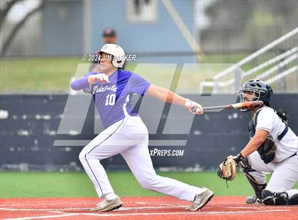 Thumbnail 3 in Glenn vs. Elgin (LISD Tournament) photogallery.
