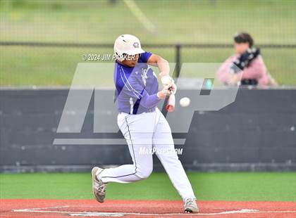 Thumbnail 1 in Glenn vs. Elgin (LISD Tournament) photogallery.