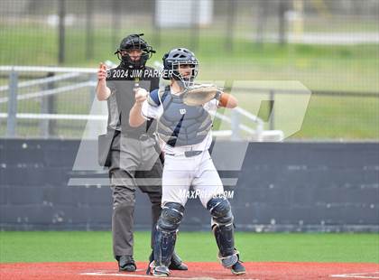 Thumbnail 3 in Glenn vs. Elgin (LISD Tournament) photogallery.