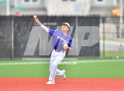 Thumbnail 3 in Glenn vs. Elgin (LISD Tournament) photogallery.