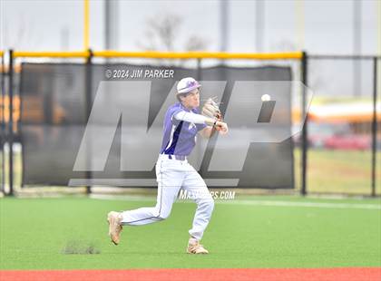Thumbnail 3 in Glenn vs. Elgin (LISD Tournament) photogallery.
