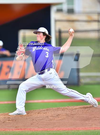 Thumbnail 2 in Glenn vs. Elgin (LISD Tournament) photogallery.